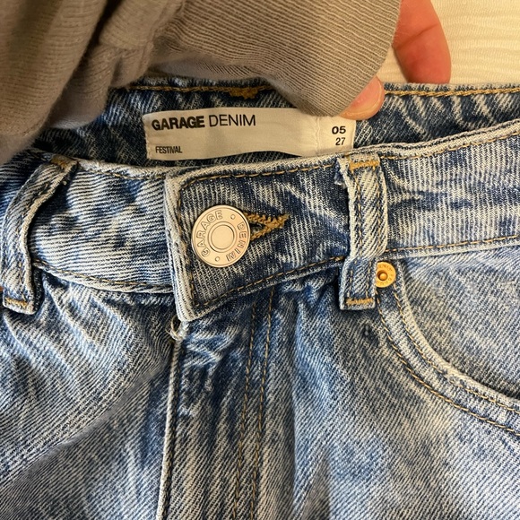 Garage Denim Medium Wash Festival Short - Picture 3 of 3